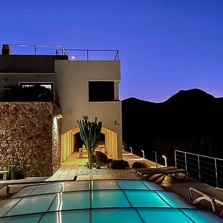 Oro Y Luz Negras Holiday home *